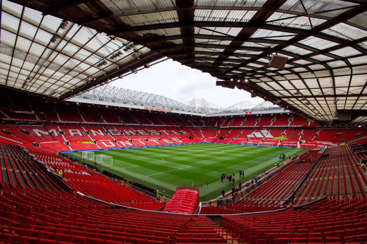 Aaron Wan-Bissaka joins Manchester United Injury List
