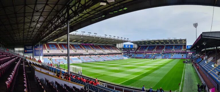 Burnley vs Arsenal Confirmed Lineups for November 1