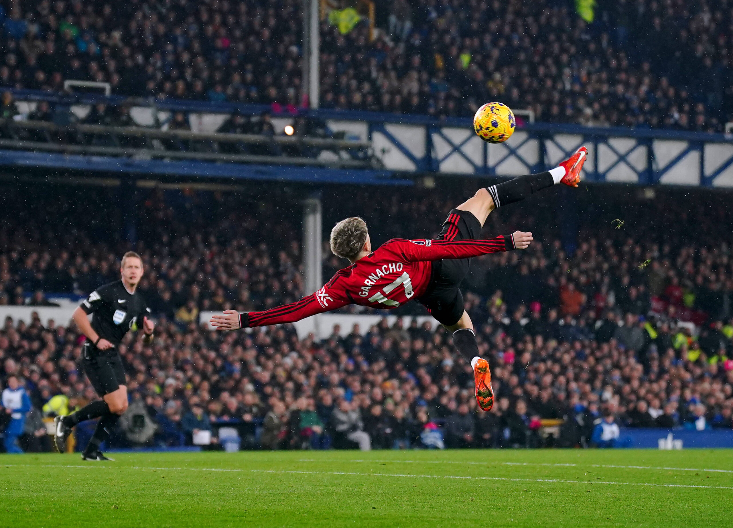 Alejandro Garnacho Overhead kick- Man Utd vs Everton