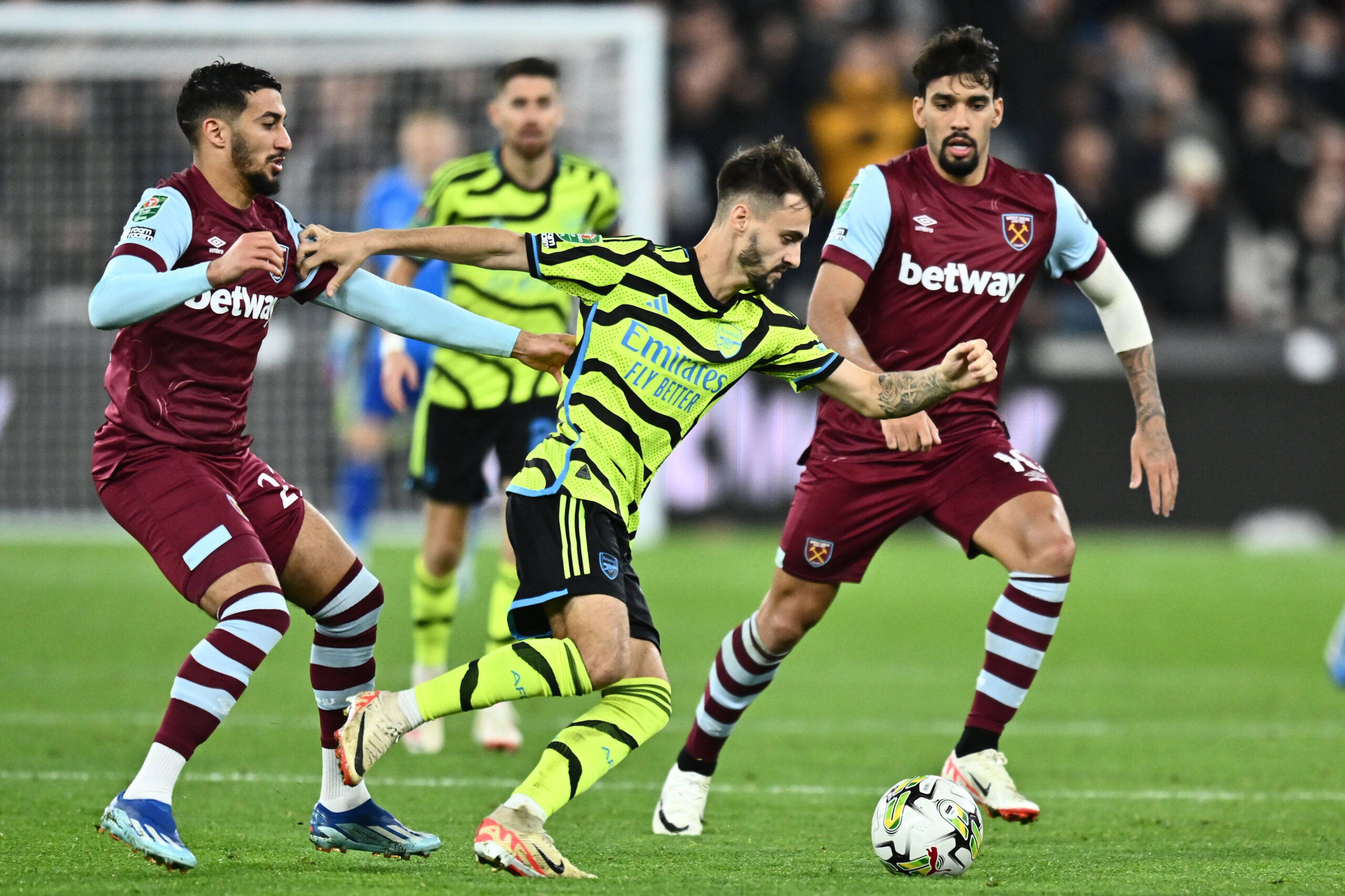 Burnley Fight Hard But Suffer Arsenal Loss