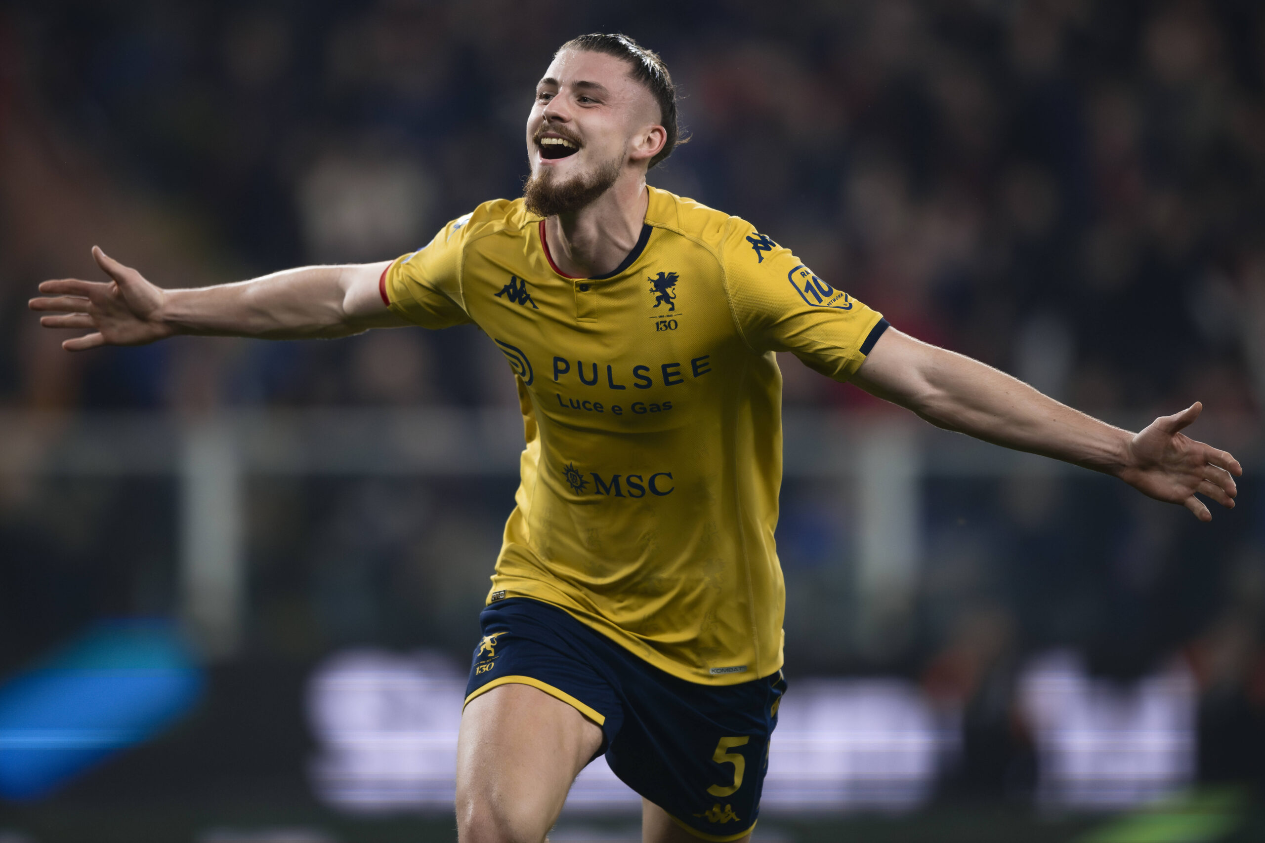 Tottenham Hotspur are on the verge of acquiring Radu Dragusin from Genoa.