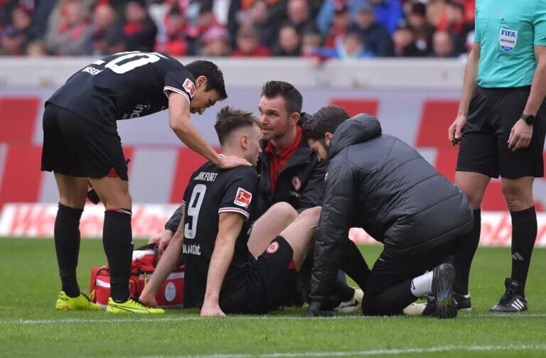 Wolves Striker Sasa Kalajdzic suffers ACL injury on loan at Eintracht Frankfurt