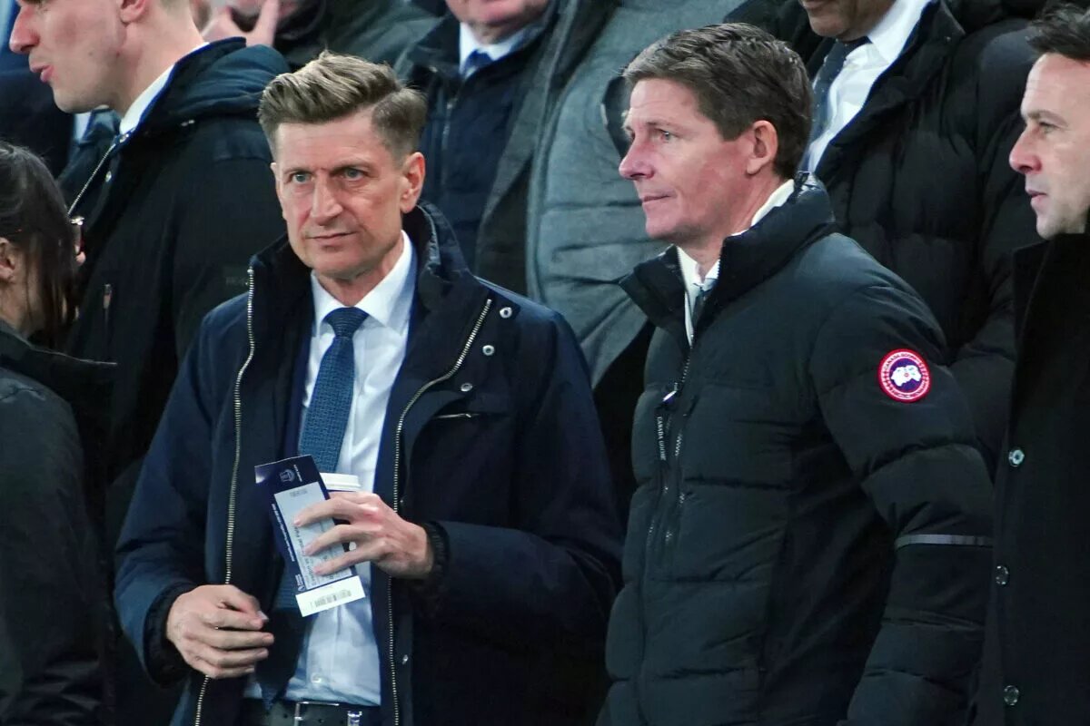 Oliver Glasner pictured next to Steve Parish watching his new team