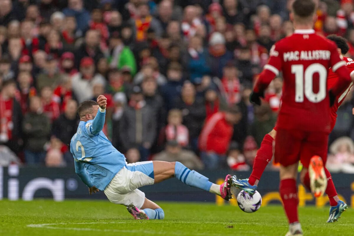 Manchester City defender Kyle Walker studs up challenge on Mohamed Salah