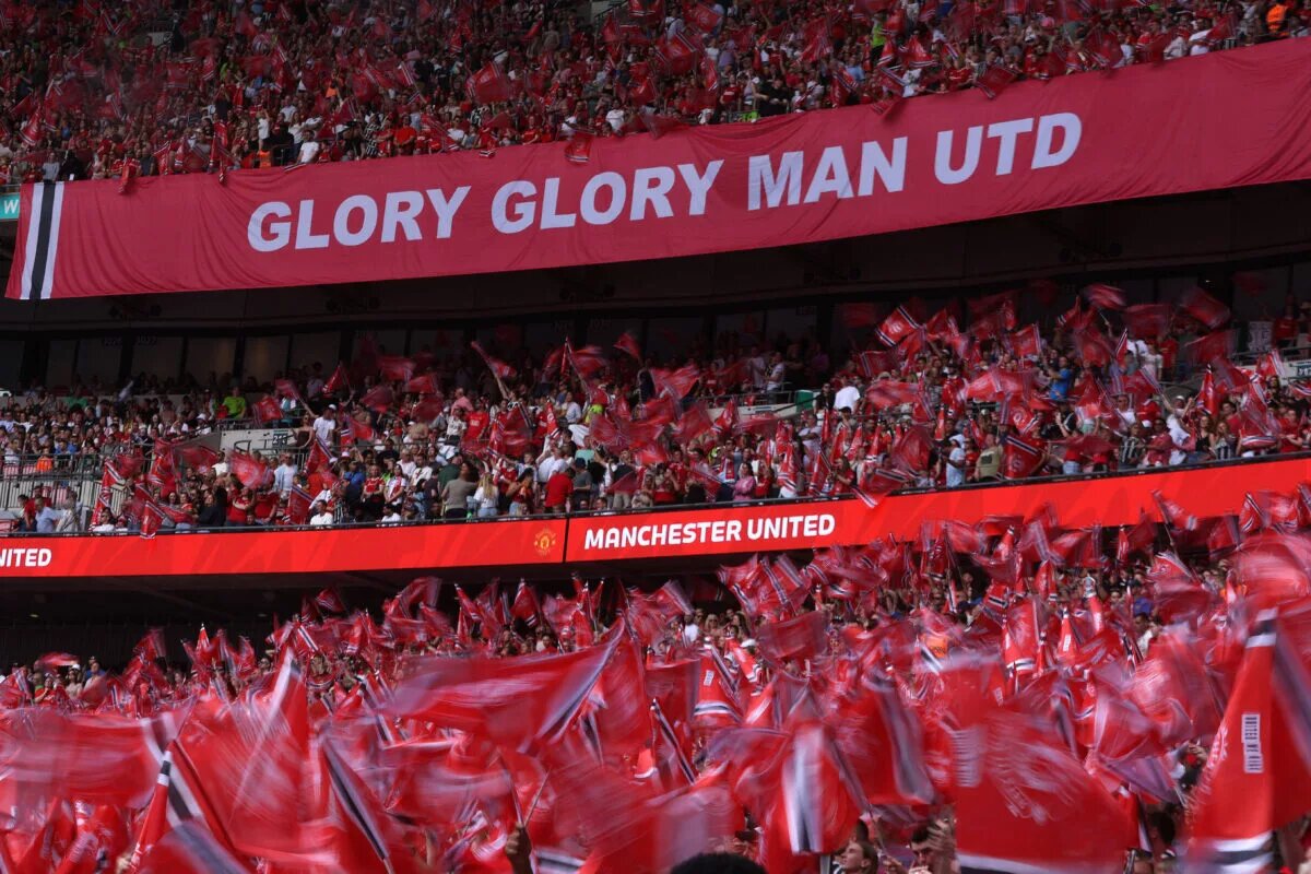 manchester united hugo ekitike