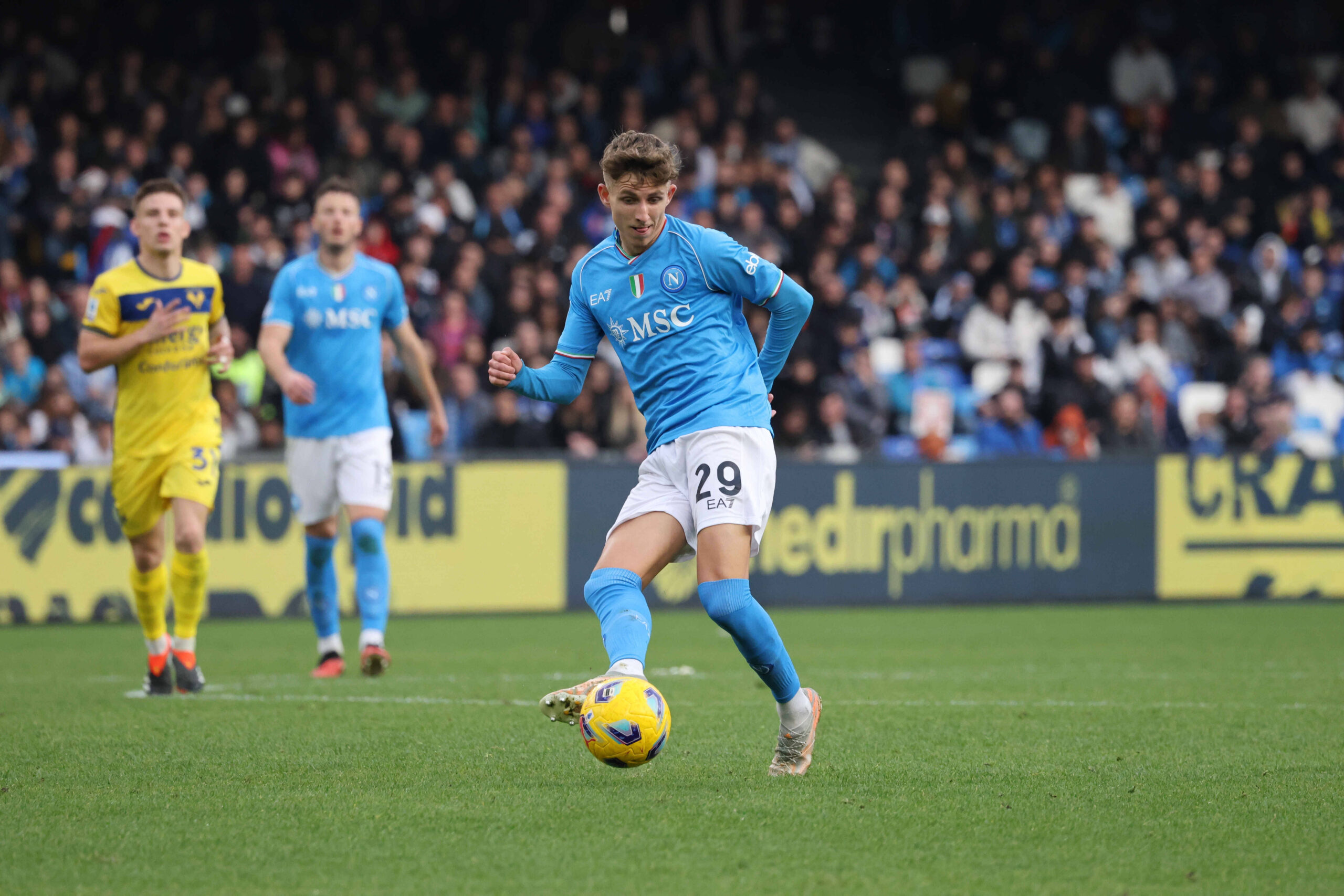 How Jesper Lindstrøm Fits Into Everton’s Attack