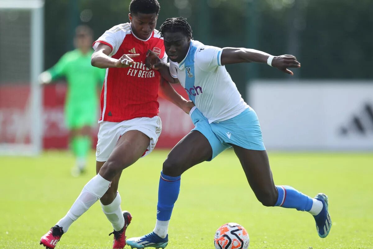 Chido Obi-Martin battles for the ball for Arsenal U18s vs Crystal Palace