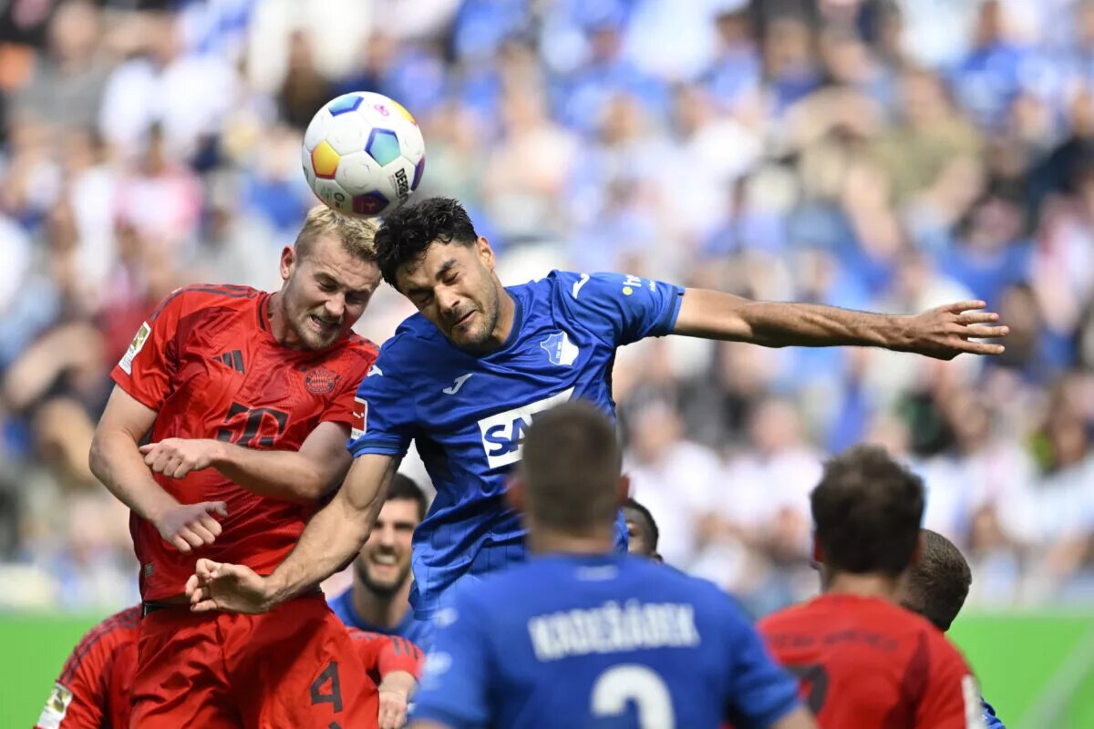 Manchester United Set 'Conditions' to Improve Key Position With Two High-Profile Targets Identified Including Matthijs de Ligt