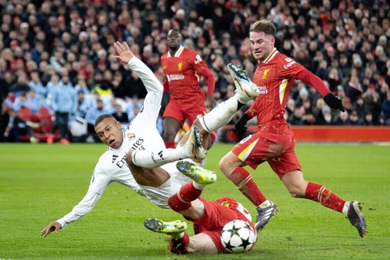 Liverpool Predicted Lineup - Kylian Mbappe tackled by Conor Bradley