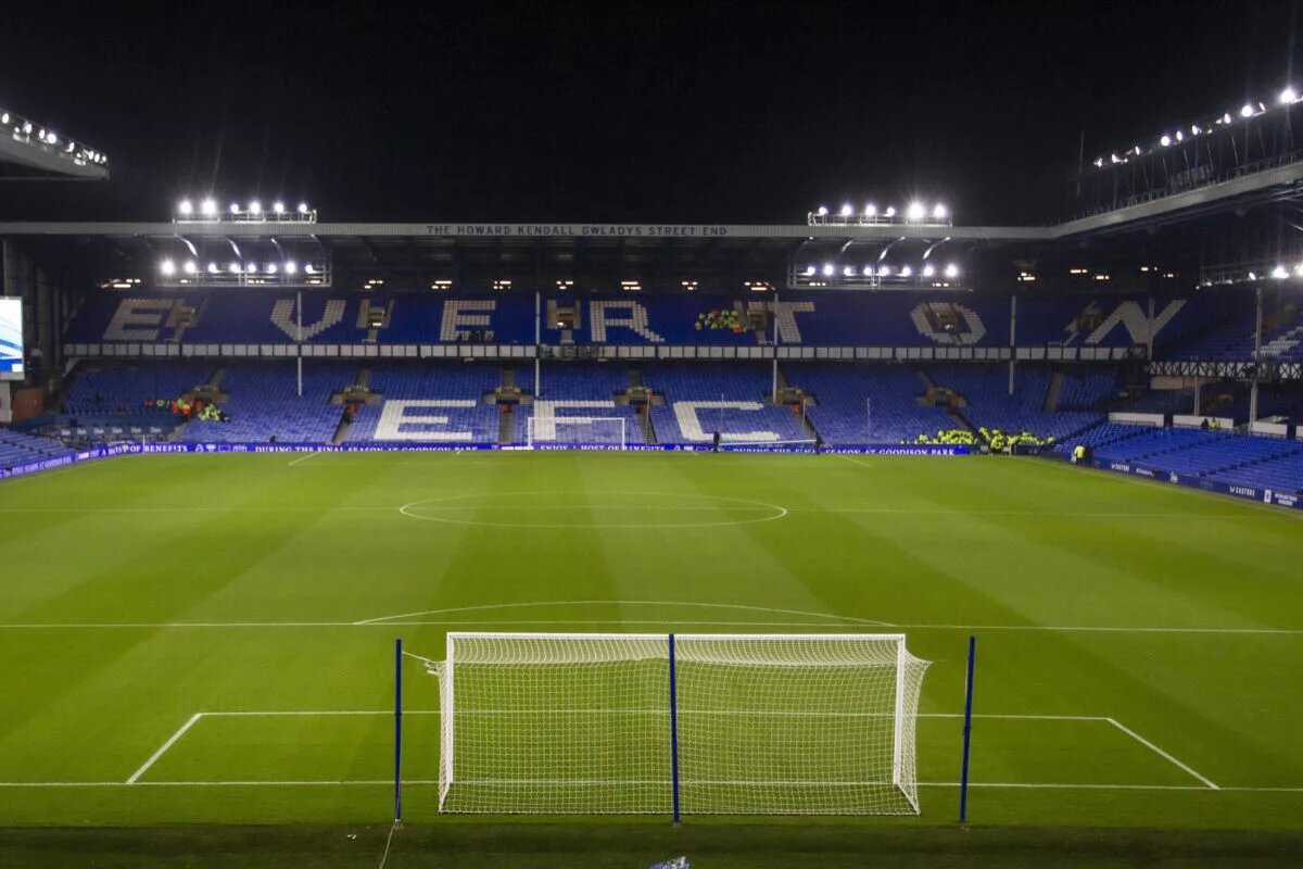 everton bid rejected tyler dibling