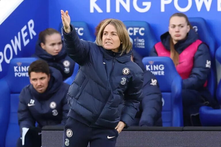 Chelsea Confirmed Lineup - Sonia Bompastor coaching her team during a clash with Leicester