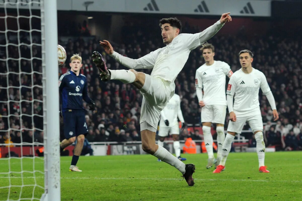 Arsenal's Kai Havertz attempts strike on goal vs Manchester United