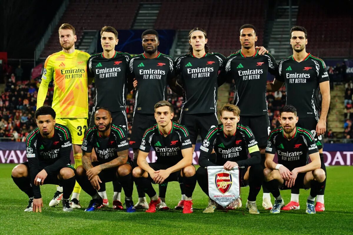 Arsenal squad photo vs Girona