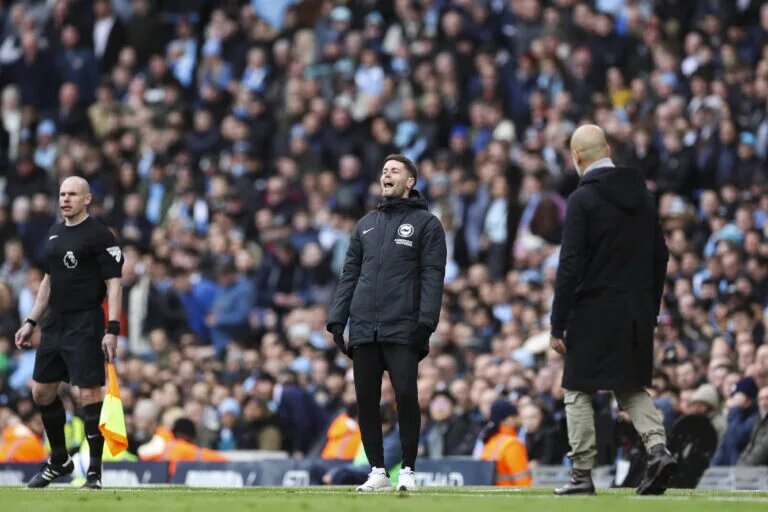 Brighton Predicted Lineup - Image of Fabian Hurzeler on the sidelines
