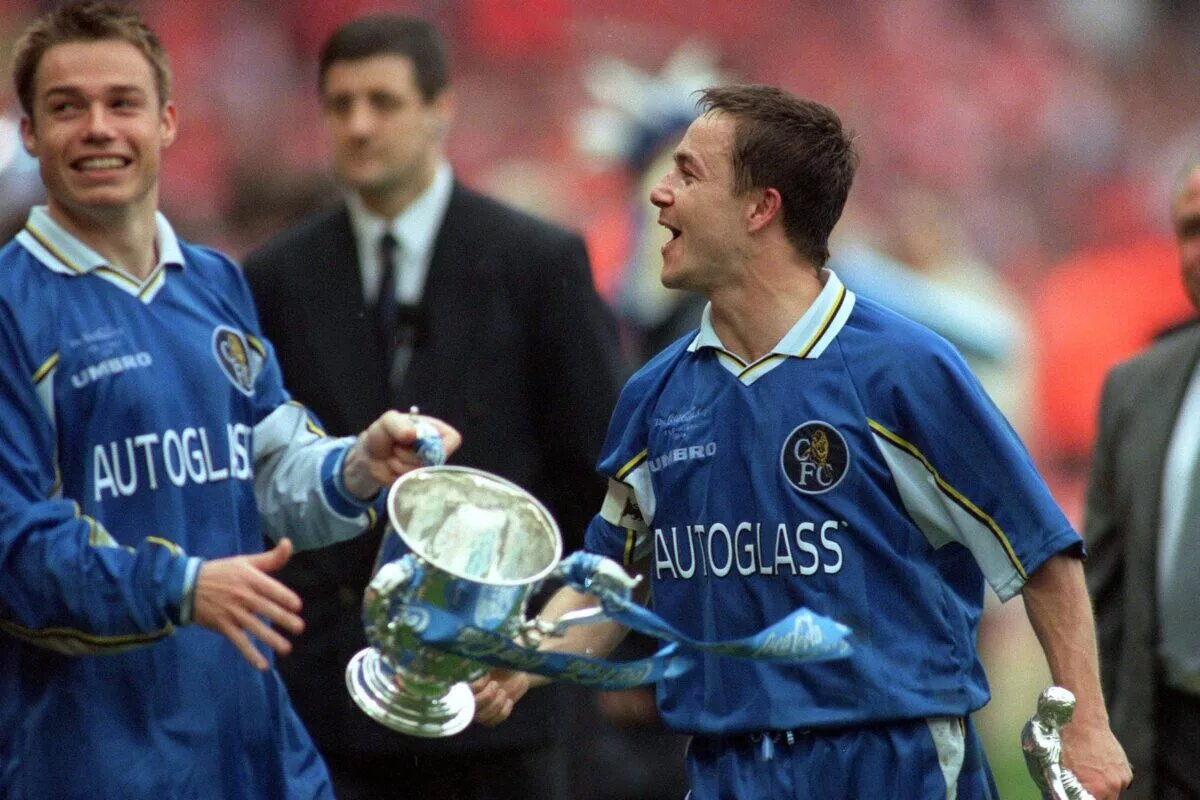 Best Chelsea PLayers to wear Jersey number 3 - Graeme Le Saux pictured with trophy