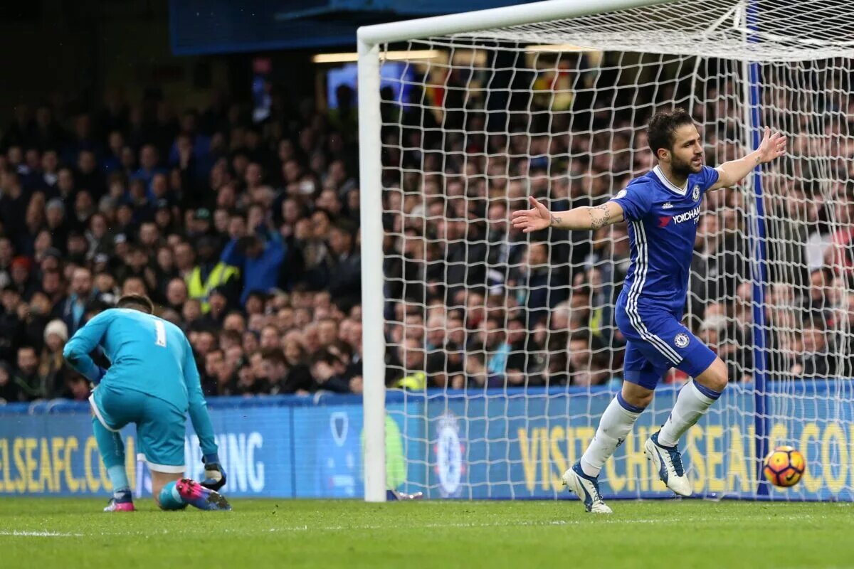 Best Chelsea players to wear Number 4 Jersey - image of Cesc Fabregas scoring a goal