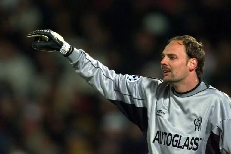 Best Chelsea PLayers to wear #1 Jersey - image of Ed de Goey