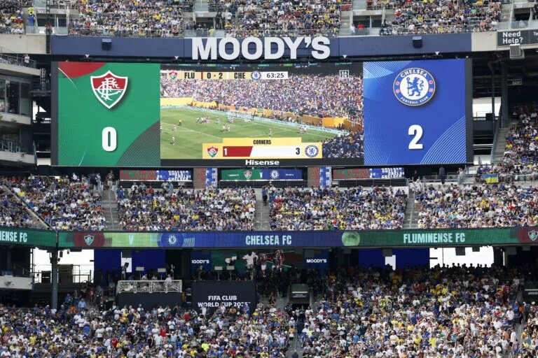 Chelsea vs Fulham confirmed lineups - image of scoreboard vs Fluminense