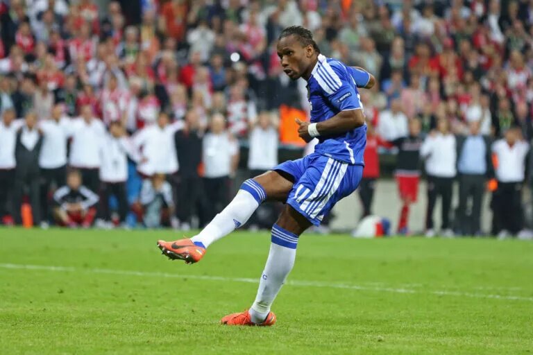 Best Chelsea players to wear number 11 jersey - image of Didier Drogba
