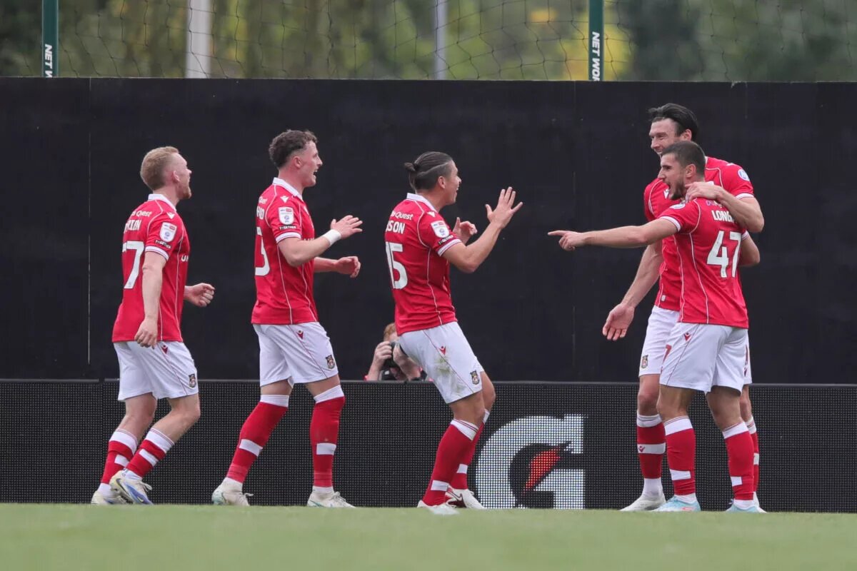 Wrexham vs Charlton confirmed lineups- image of Wrexham players