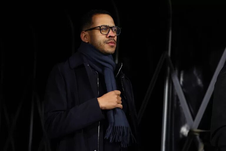 Chelsea vs Manchester United Confirmed lineups- image of Liam Rosenior