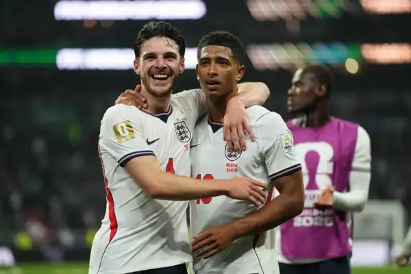 England Survives at Estadio Azteca With 3-2 World Cup Win over Mexico