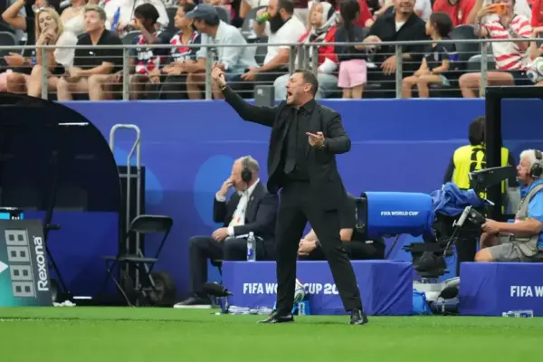 Australia’s World Cup Ended With a Manager Who Couldn’t Get Out of His Own Way