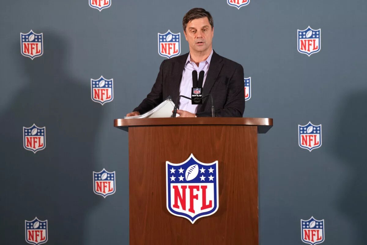 Current PGA Tour CEO Brian Rolapp at NFL Annual League Meeting