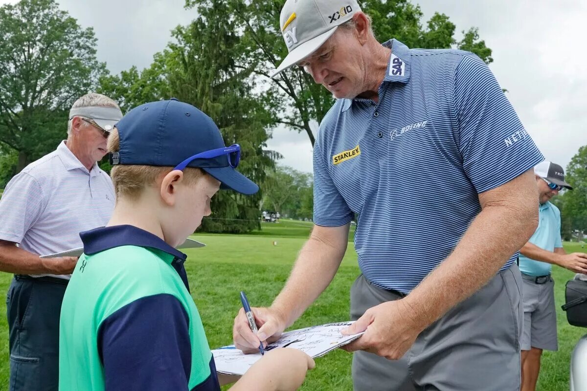 Ernie Els at Kaulig Companies Championship