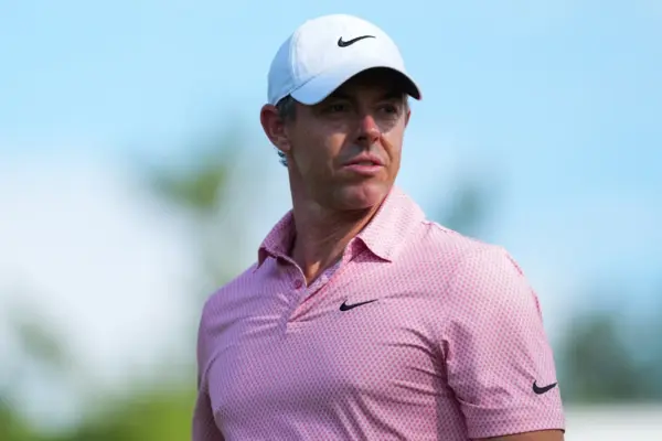 PGA Tour’s New Two-Tier System Draws Praise and Criticism From Senior Golf Stars