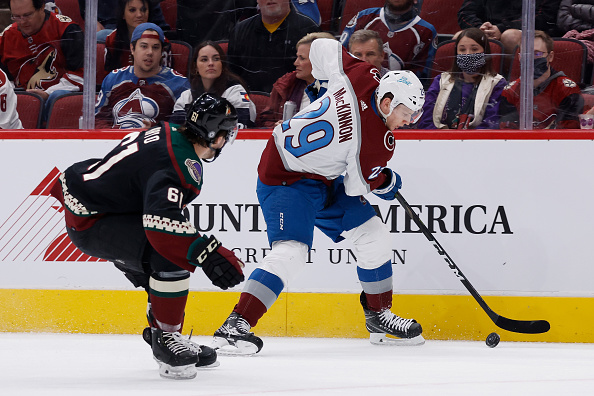 NHL roundup: Avalanche's Nathan MacKinnon to miss All-Star Game