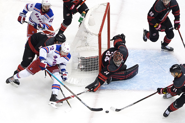 Carolina Hurricanes vs New York Rangers