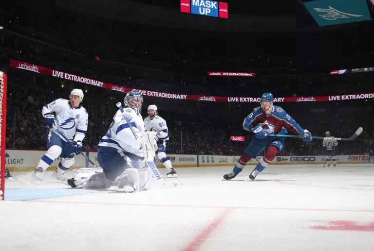 Colorado Avalance vs Tampa Bay Lightning