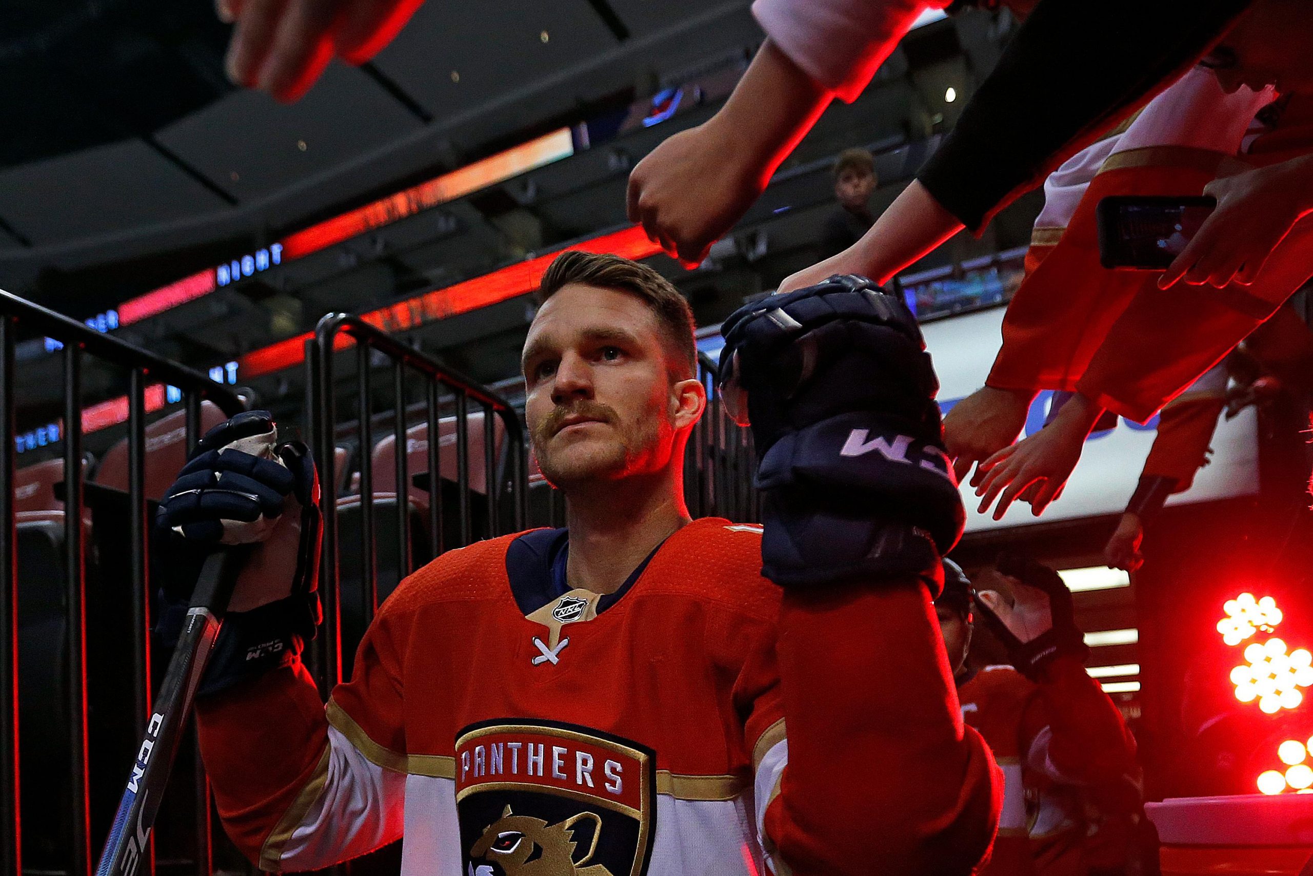 Calgary Flames Sign New Acquisition Jonathan Huberdeau To 8