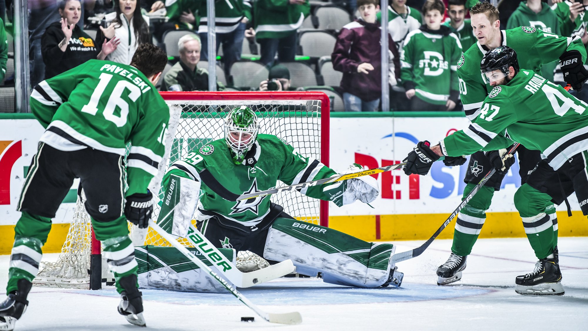 Former Lakeville goalie Jake Oettinger has epic 64-save performance in  Dallas Stars Game 7 loss
