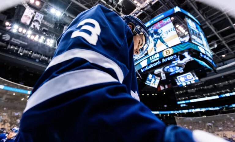 Justin Holl Trade