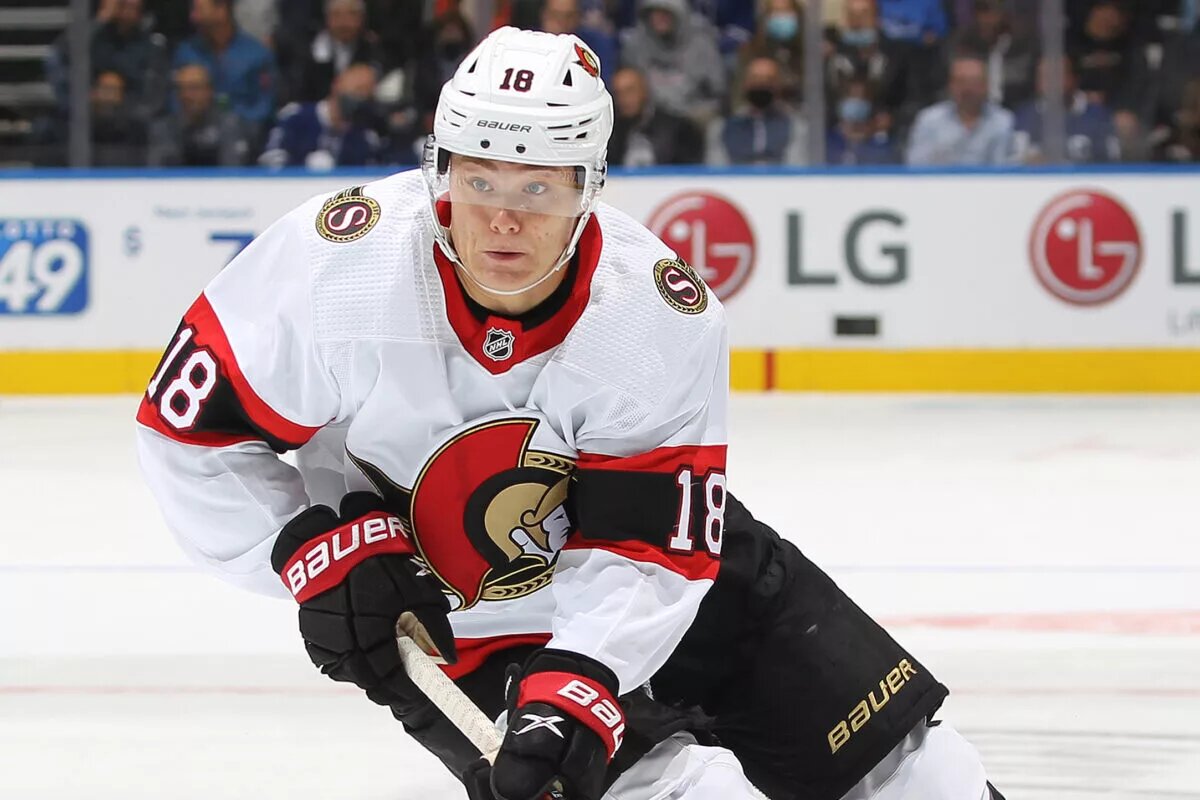 Tim Stützle Signs