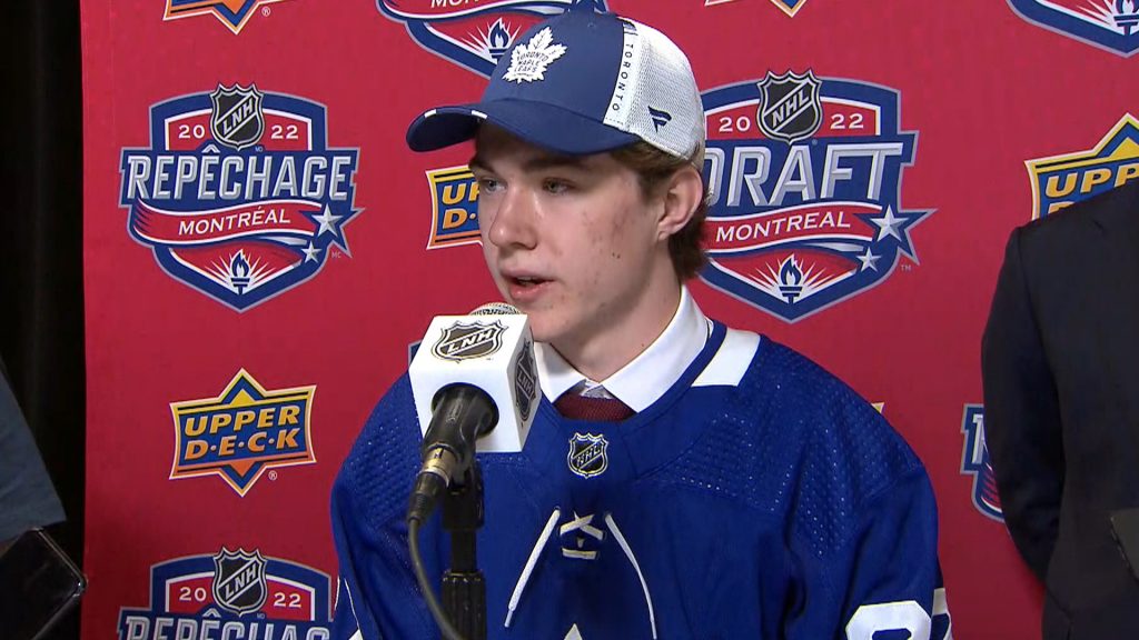 Toronto Maple Leafs sign Matthew Knies to entry-level contract