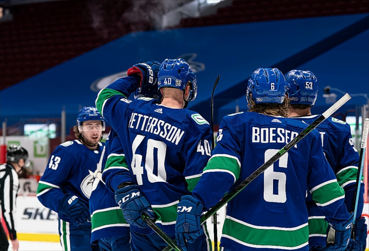 vancouver canucks star players