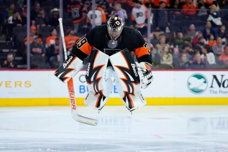 Carter Hart Start