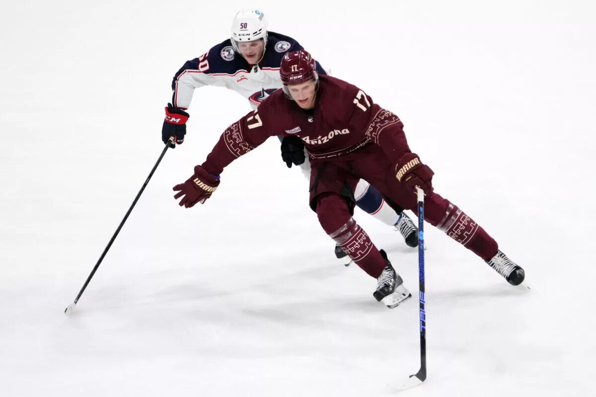 Nick Bjugstad Traded by Arizona Coyotes