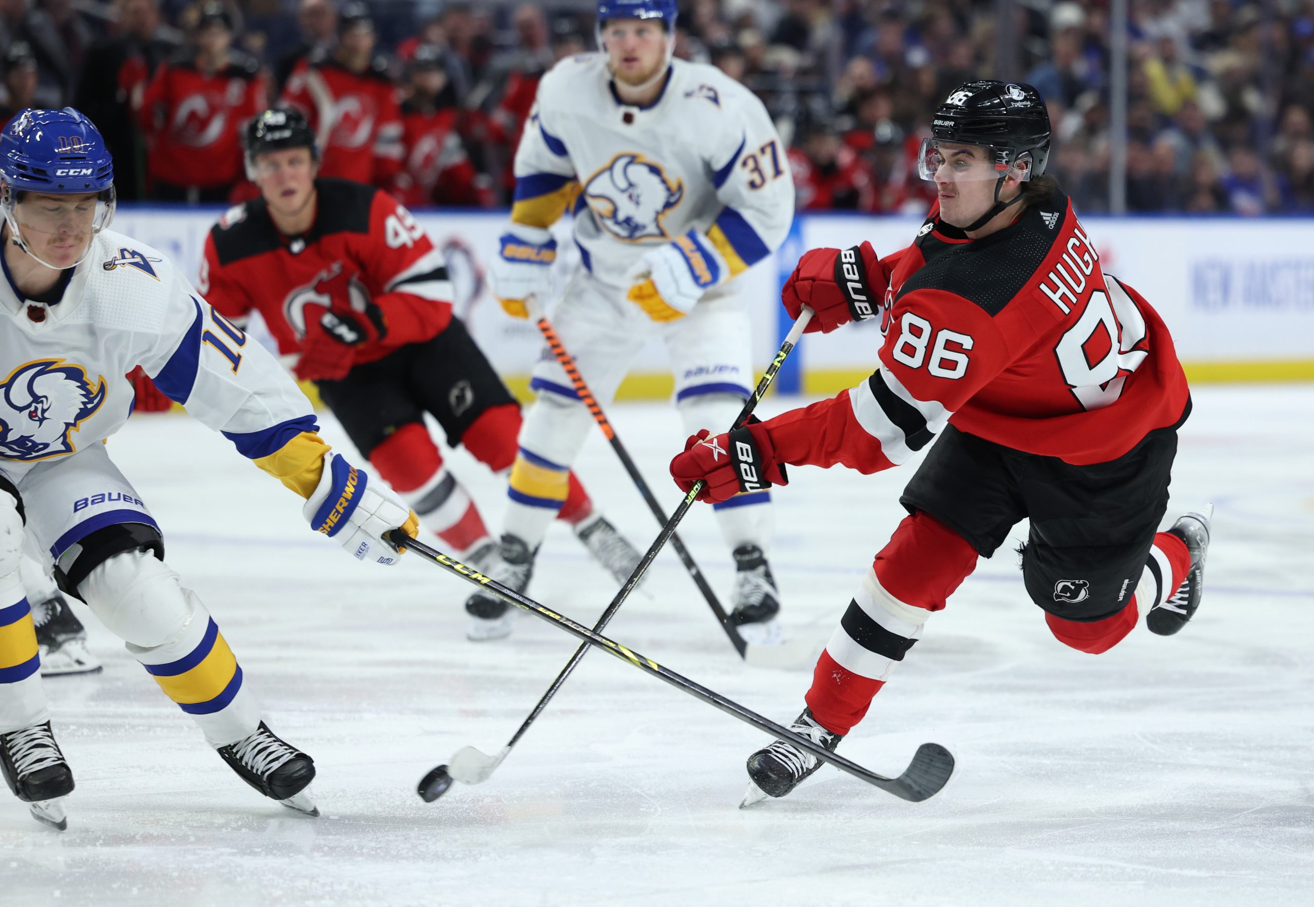Coyotes vs. Devils predictions, NHL picks & best bets for Saturday, 11/12 