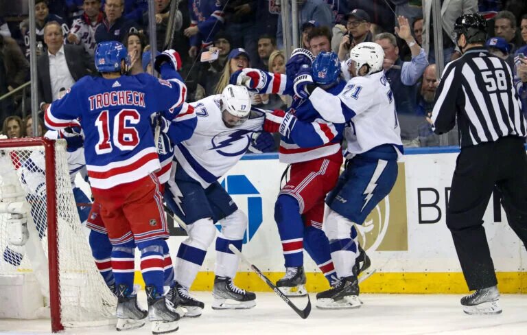Alex Killorn contract