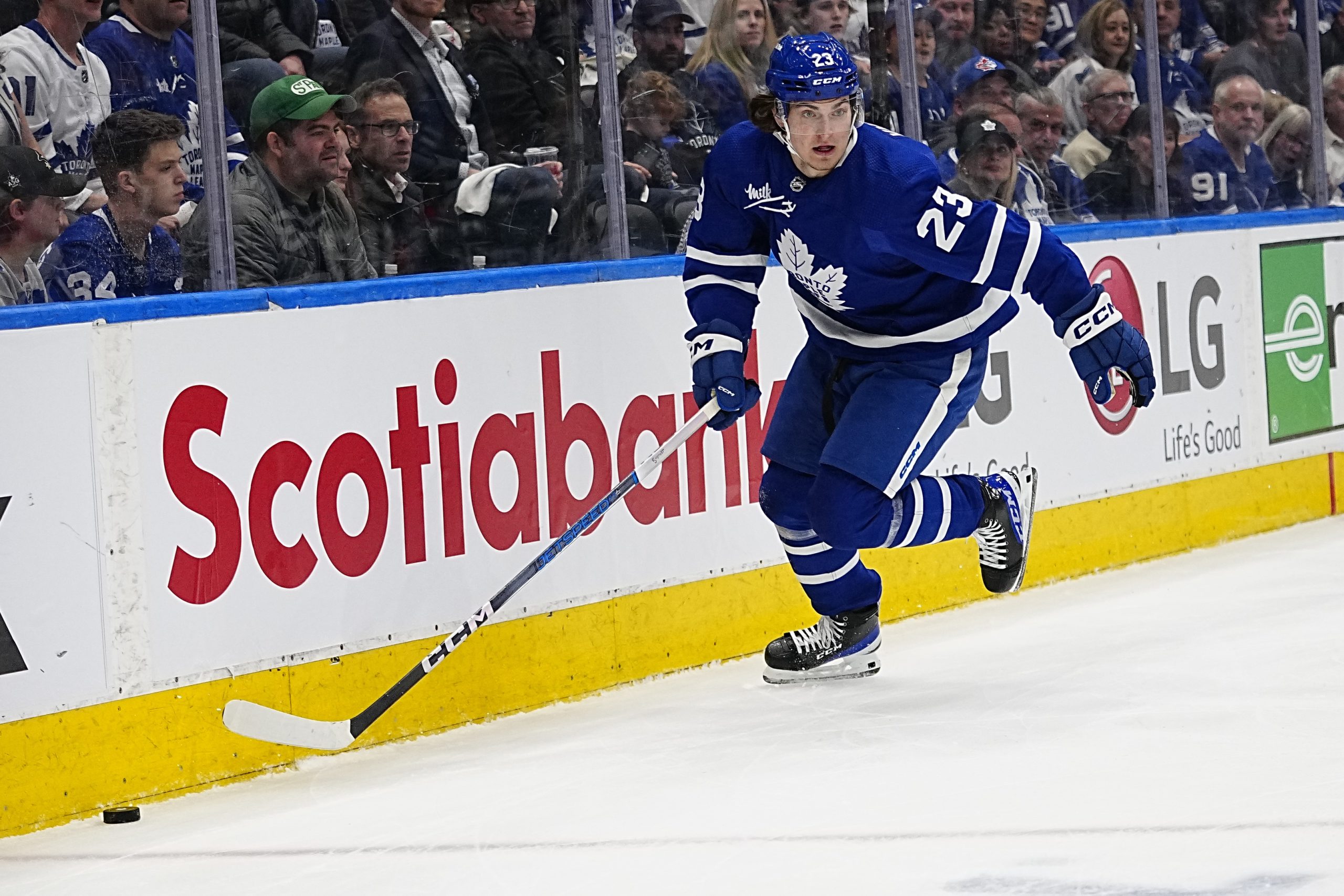 Maple Leafs forward Matthew Knies leaves Game 2
