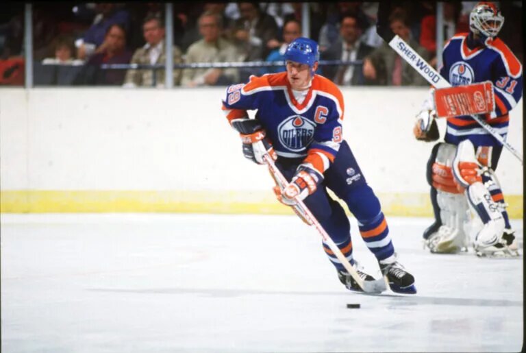 Sweater number 99; Edmonton Oilers sweaters; Edmonton Oilers defining moments