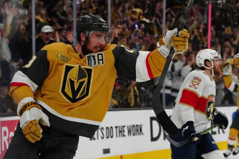 Reilly Smith trade
