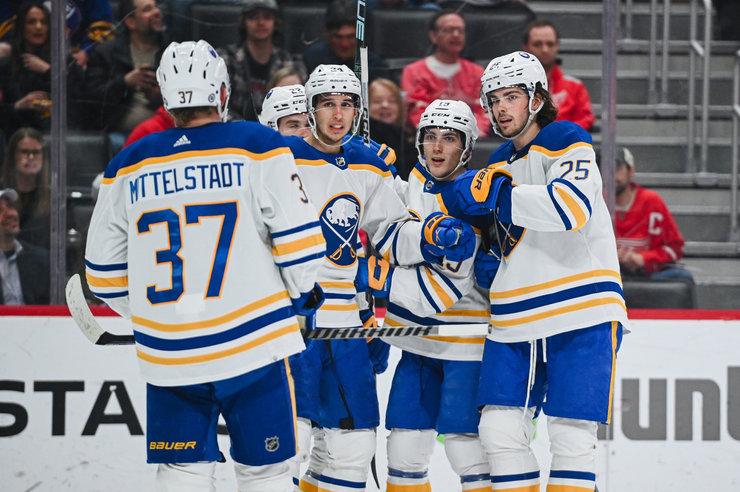 Buffalo Sabres Drop The Puck On The 2022-23 Season! 