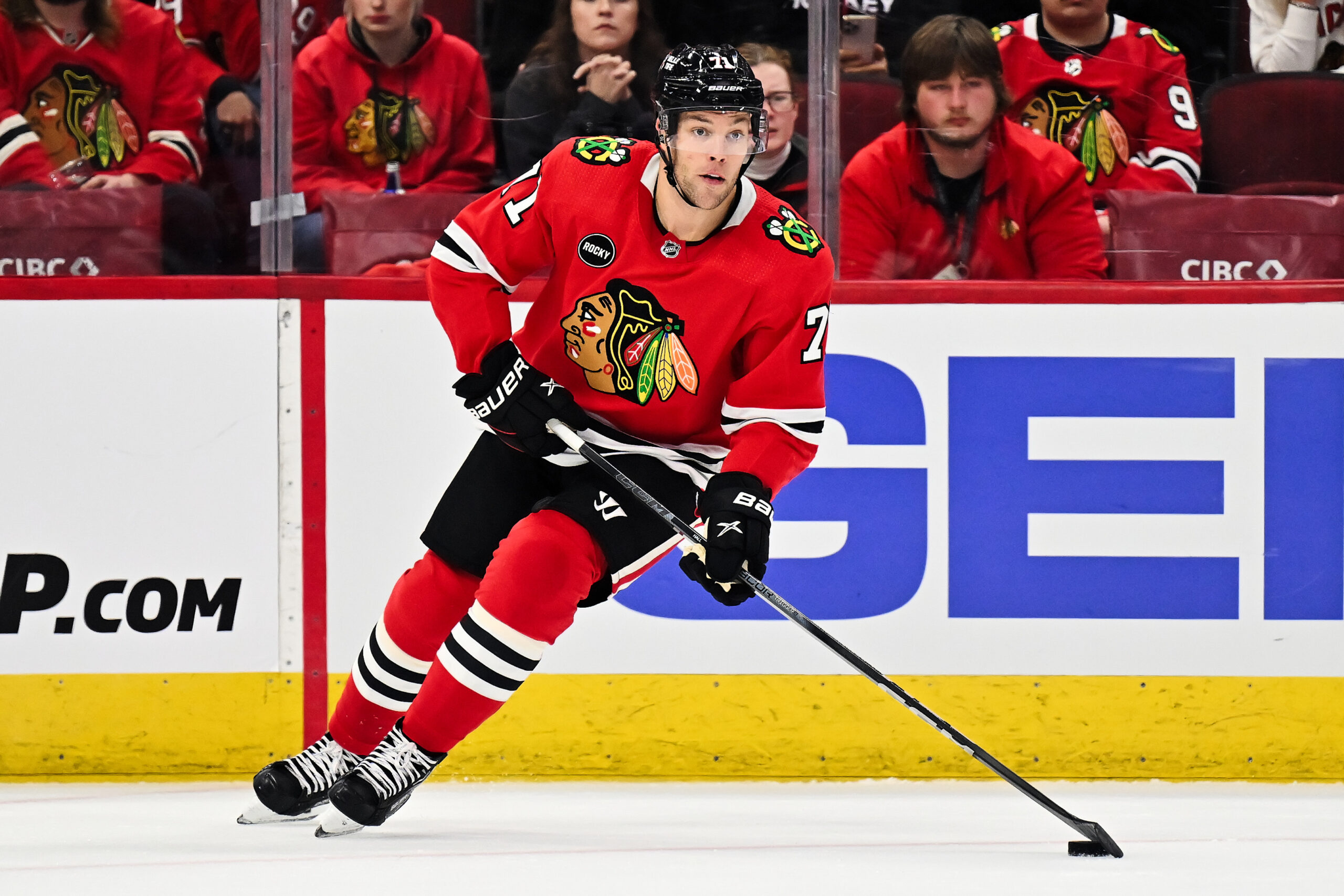 Blackhawks' Taylor Hall injured, ruled week-to-week after hit by