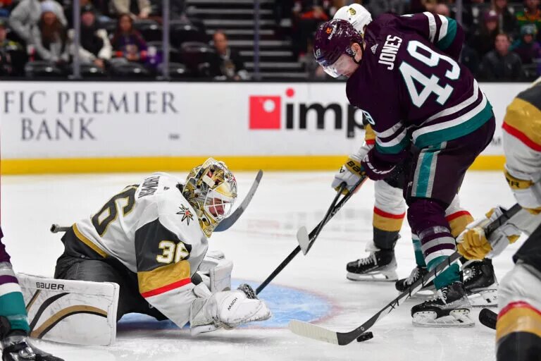 Tampa Bay Lightning Trade Deadline: Under-the-Radar Forwards Part Two (Max Jones)