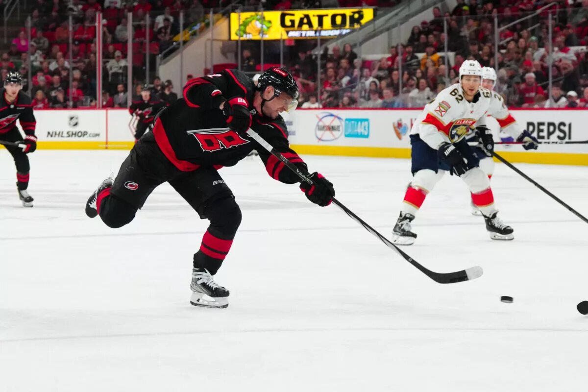 Evgeny Kuznetsov hurricanes